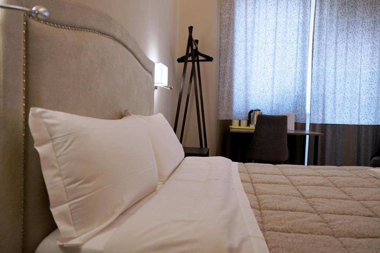 Re Di Smirne By Apulia Accommodation Bari Exterior foto