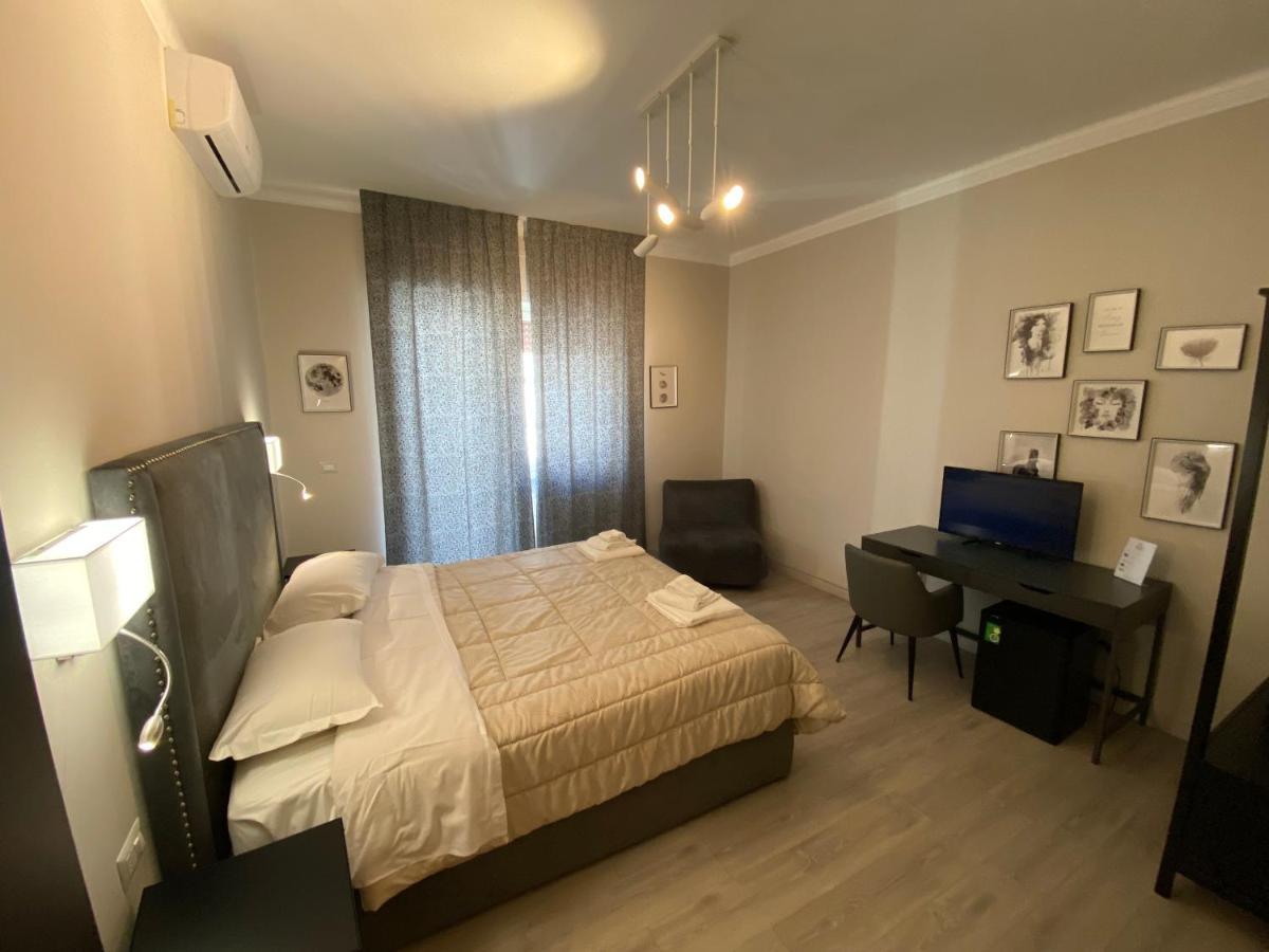 Re Di Smirne By Apulia Accommodation Bari Exterior foto
